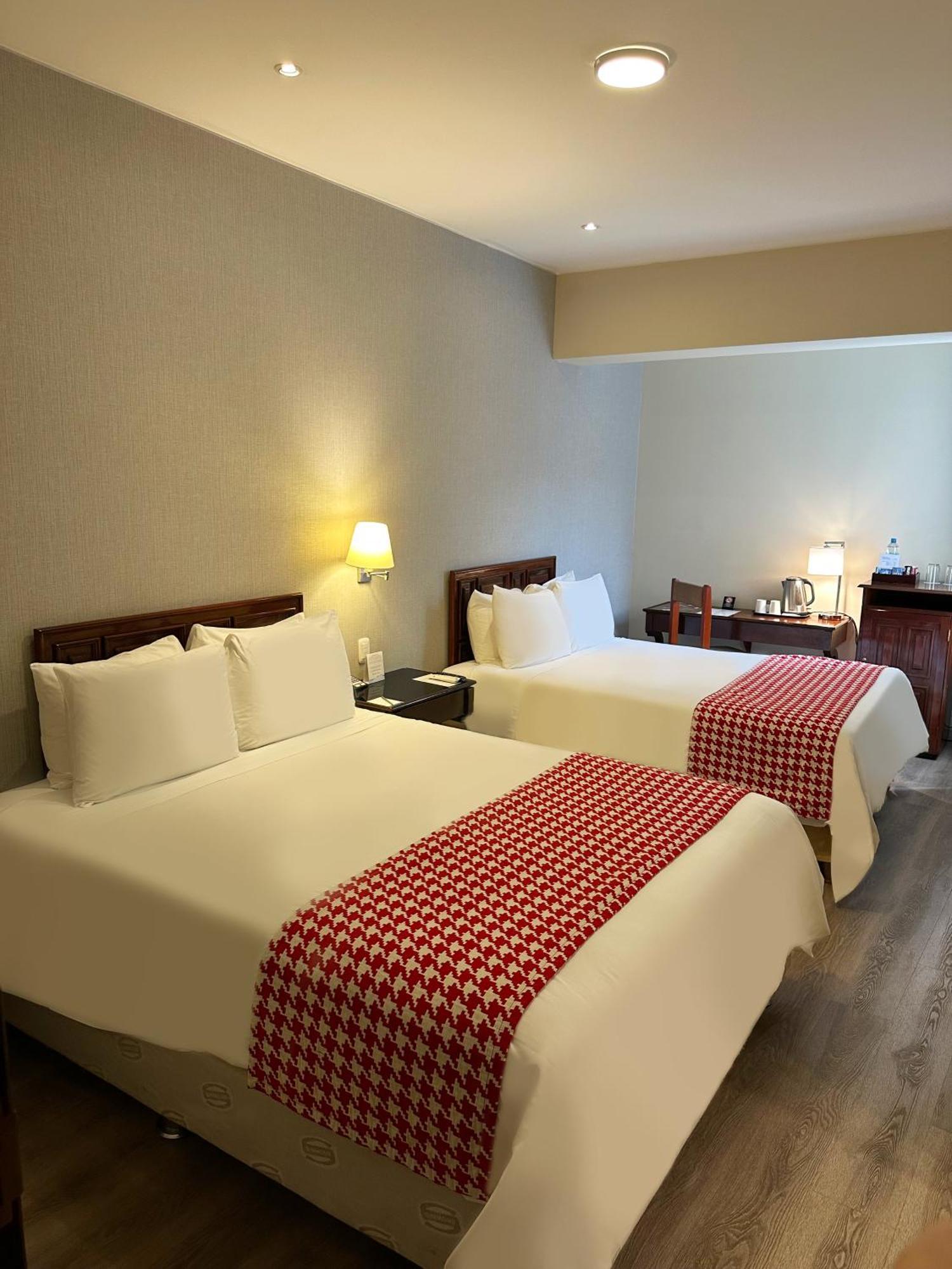 Costa Del Sol Centro Hotel 4*