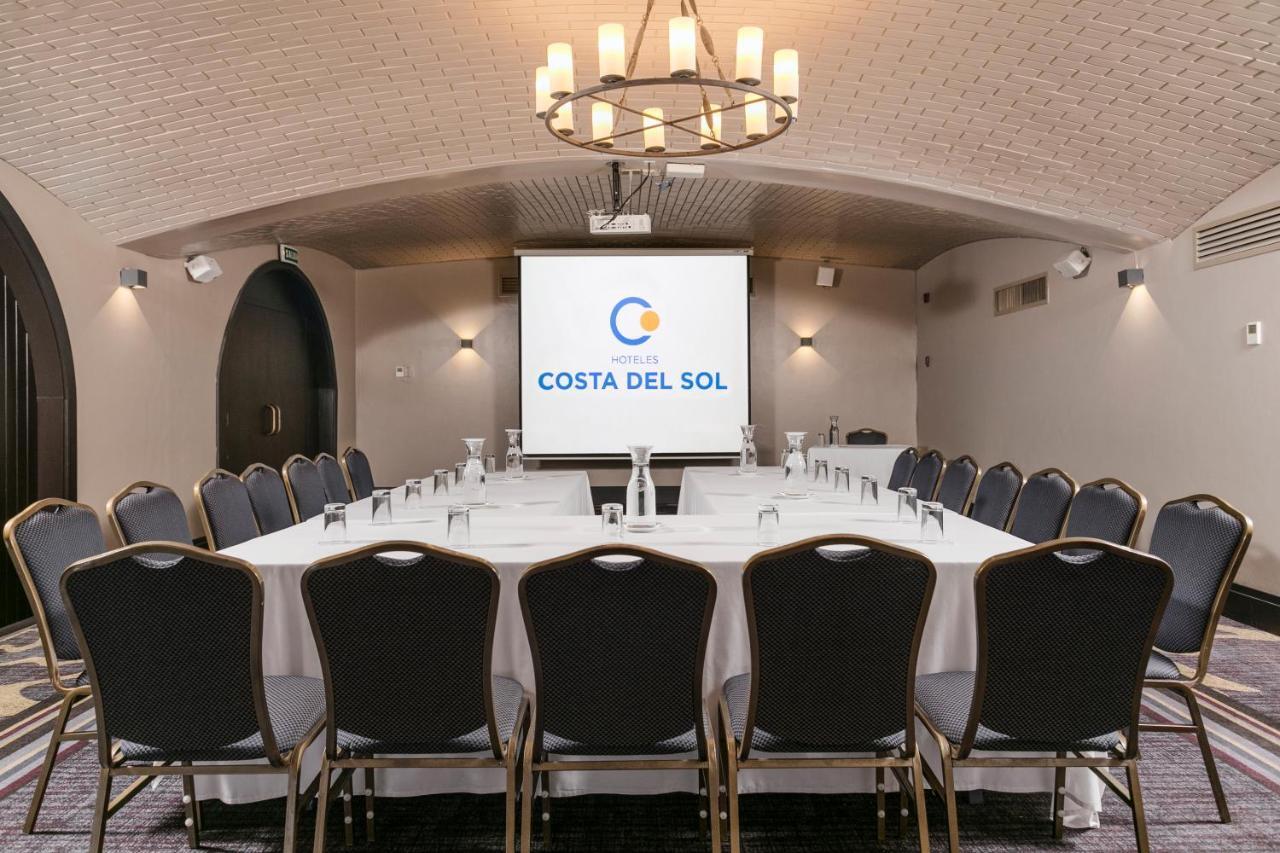 Costa Del Sol Centro Hotel 4*